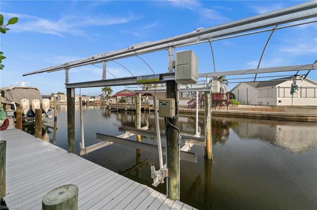 3921 Galt Island Ave, Saint James City, FL 33956 Photo