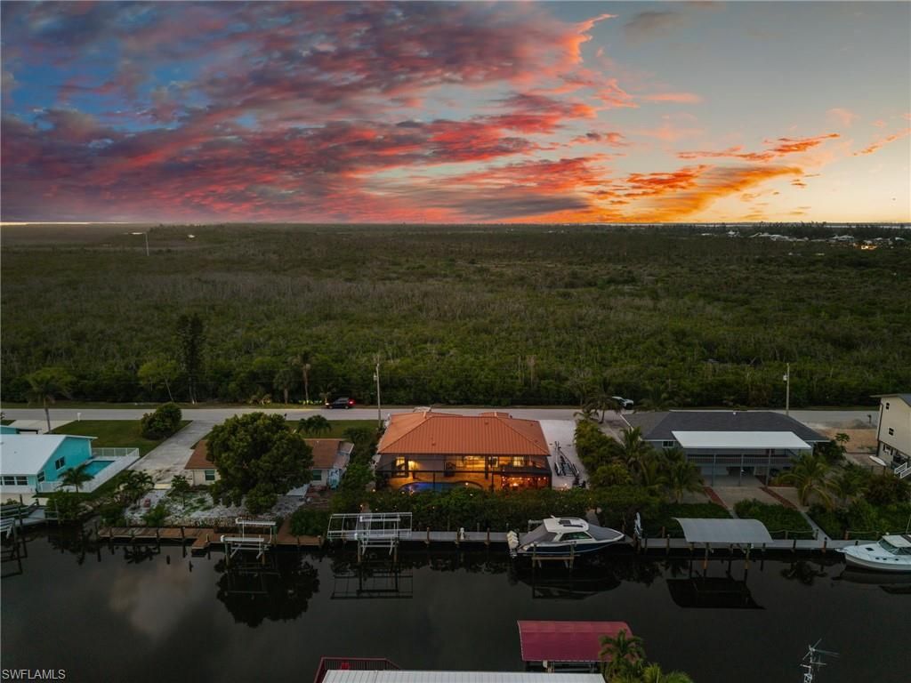 3921 Galt Island Ave, Saint James City, FL 33956 Photo