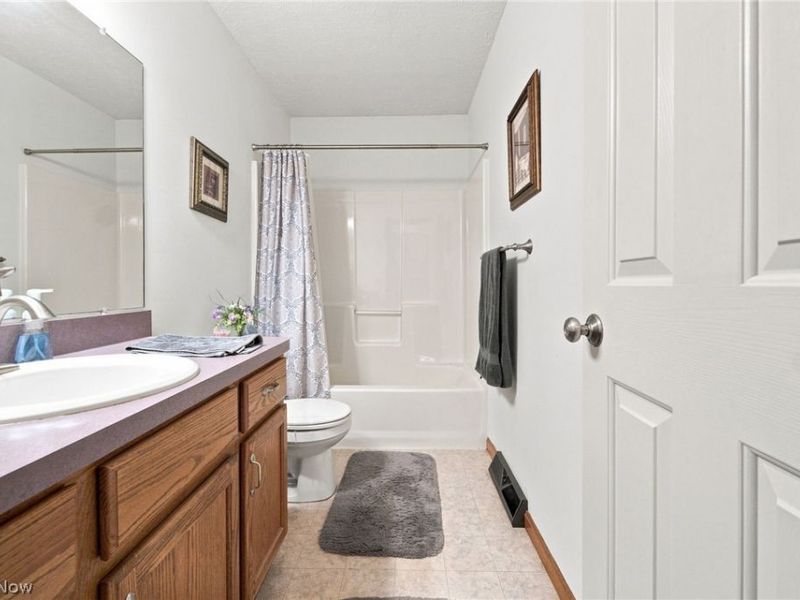 5303 Deercreek Court, Sheffield, OH 44054 Photo 24