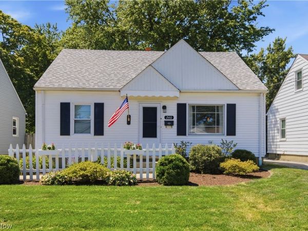 240 Moore Road , Avon Lake, OH 44012