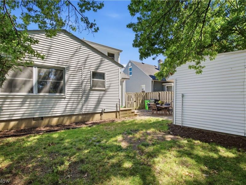 240 Moore Road, Avon Lake, OH 44012 Photo 35