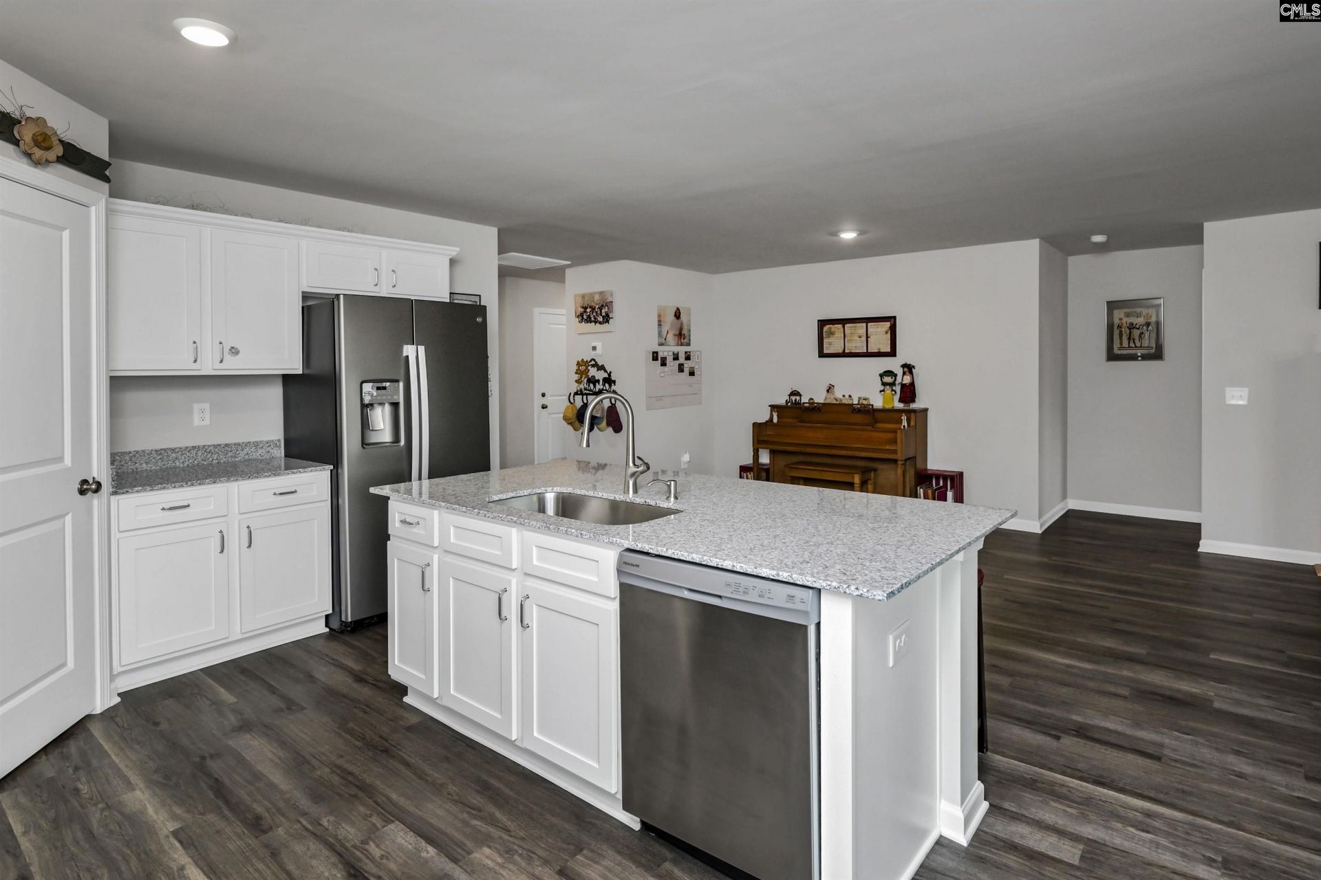736 Common Widgeon Way Photo 9