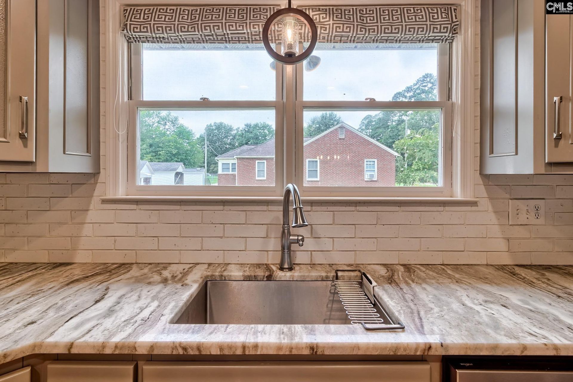 1430 Ebenezer Road  Photo 11