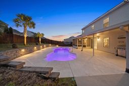 419 Finch Lane photo 4