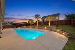419 Finch Lane photo 4