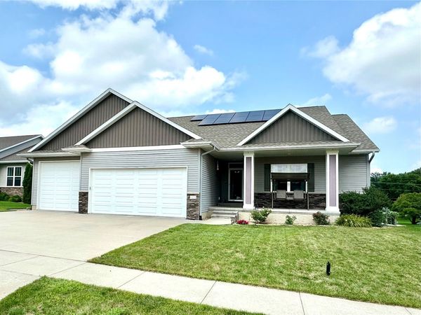 816 Palmyra Drive NE, Cedar Rapids, IA 52402