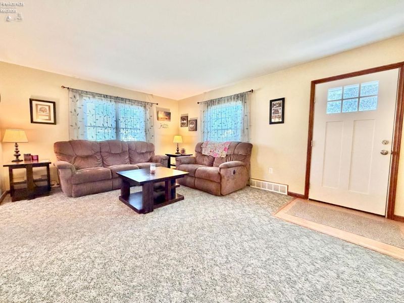 334 Union Street, Bellevue, OH 44811 Photo 12