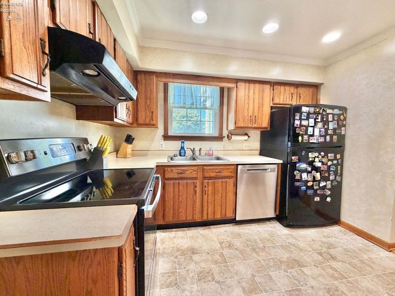 334 Union Street, Bellevue, OH 44811 Photo 20