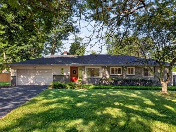 275 Clover St , Rochester, NY 14610