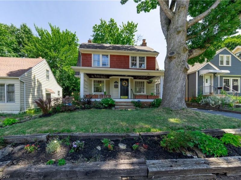2329 S Taylor Road, Cleveland Heights, OH 44118 Photo 2
