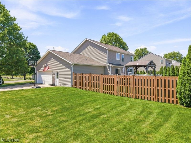 2553 Diamond Street NE, Canton, OH 44721 Photo 13
