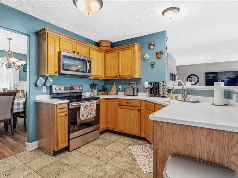 2553 Diamond Street NE, Canton, OH 44721 Photo 26