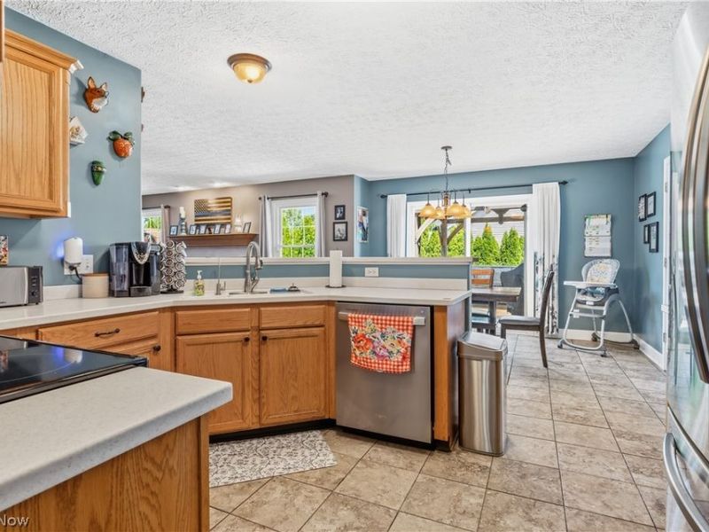 2553 Diamond Street NE, Canton, OH 44721 Photo 27