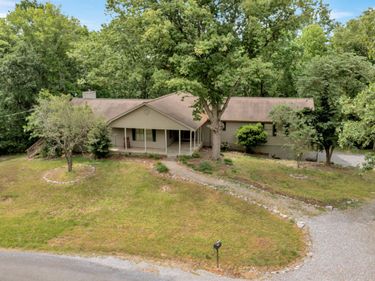 157 Bay Colony Road, Cadiz, KY 42211