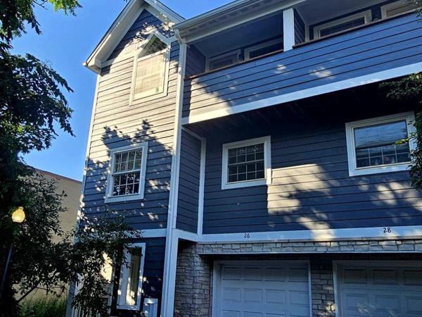 26 Bryant Court , Crystal Lake, IL 60014