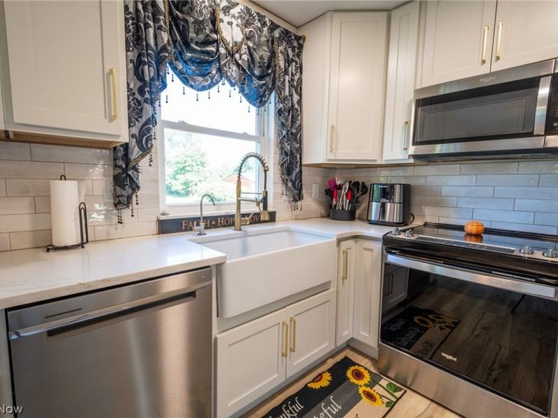 6175 Thompson Clark Road, Bristolville, OH 44402 Photo 10