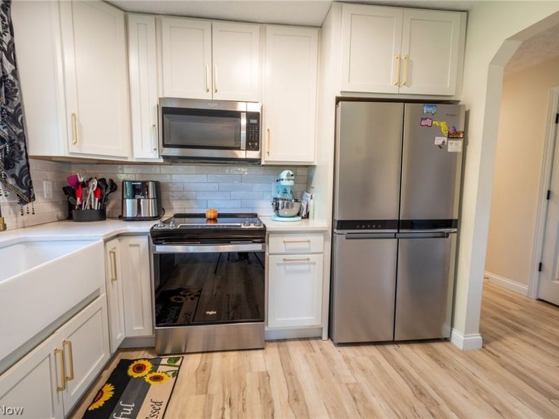 6175 Thompson Clark Road, Bristolville, OH 44402 Photo 13