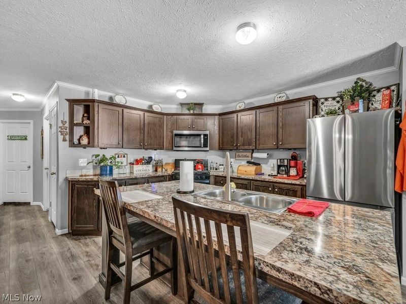 381 Westwoods, Amherst, OH 44001 Photo 12