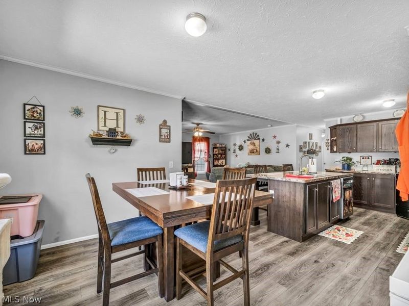 381 Westwoods, Amherst, OH 44001 Photo 17