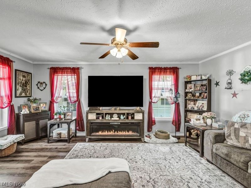381 Westwoods, Amherst, OH 44001 Photo 8