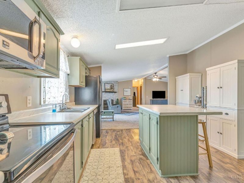 1713 Jones Florer Road, Tate Twp, OH 45106 Photo 9