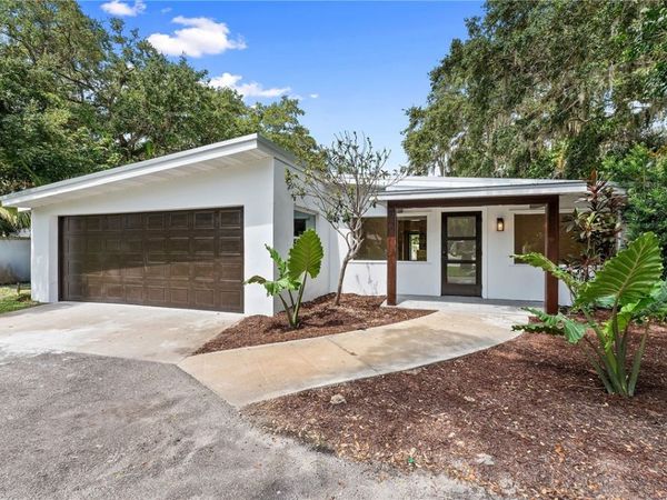 3615 Indian River Drive E, Vero Beach, FL 32963