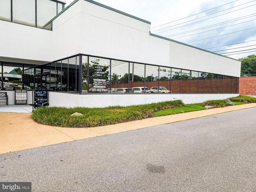 22335 Exploration Drive, Unit 1000, Lexington Park, MD 20653 Main Photo