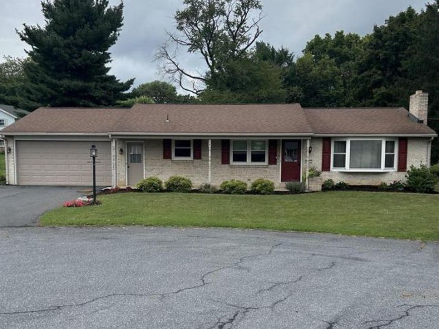 809 Sentz Drive , Mount Joy, PA 17552 Main Photo