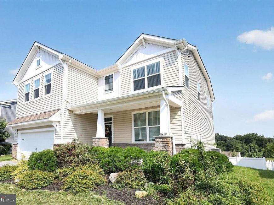 217 Seven Springs Lane, Downingtown, PA 19335 Main Photo