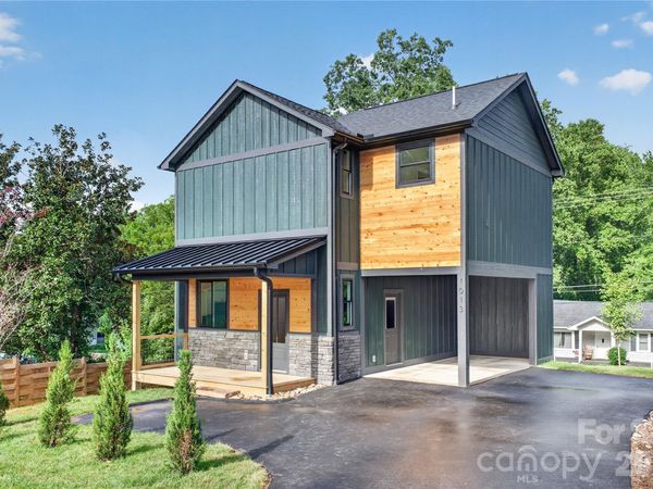 1013 Fassifern Court, Hendersonville, NC 28791