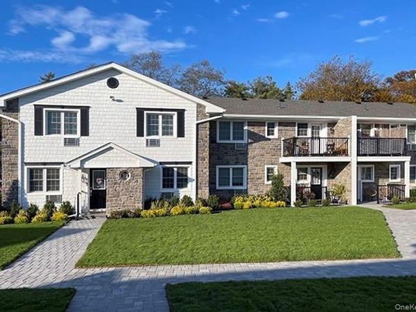 15 Spinnngwheel Road , Unit 03-4A, Massapequa, NY 11758