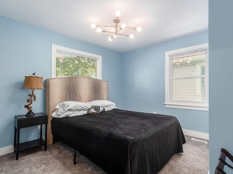 1569 E Blake Avenue , Columbus, OH 43211 Photo 12