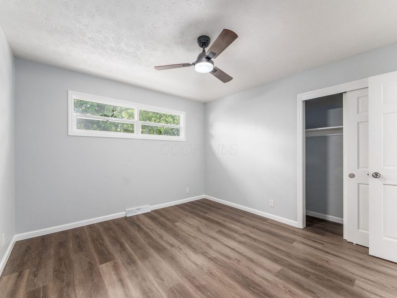 1585 N Wilson Road , Columbus, OH 43204 Photo 12