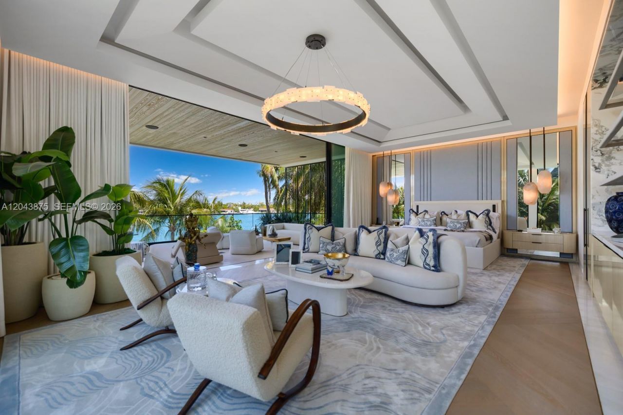 58 La Gorce Cir , Miami Beach, FL 33141 Photo