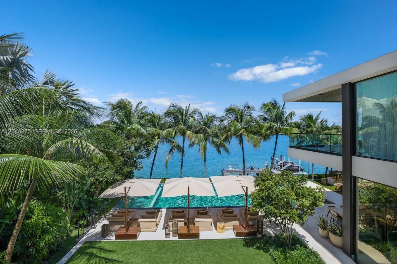 58 La Gorce Cir , Miami Beach, FL 33141 Photo