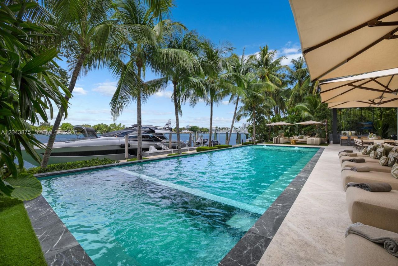 58 La Gorce Cir , Miami Beach, FL 33141 Photo