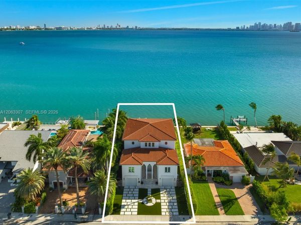 1460 S Treasure Dr , North Bay Village, FL 33141