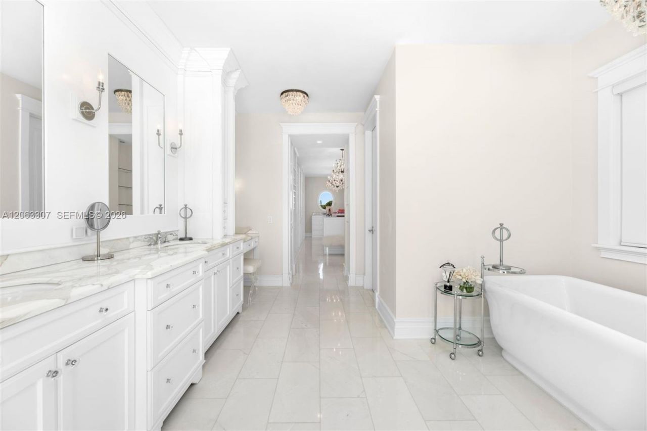 1460 S Treasure Dr , North Bay Village, FL 33141 Photo
