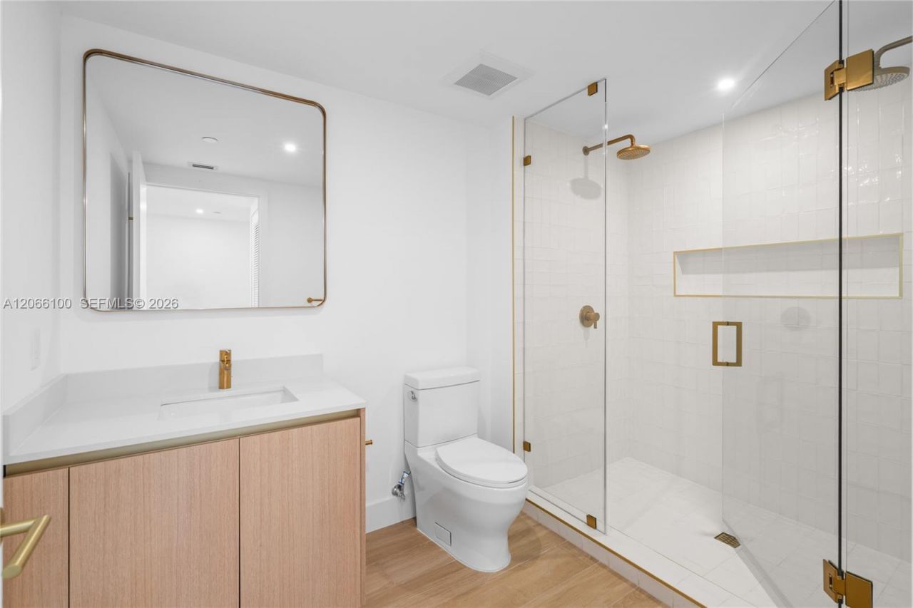 90 NE 32 St , Unit 918, Miami, FL 33127 Photo