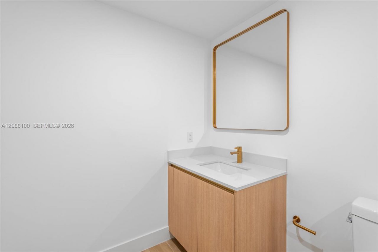90 NE 32 St , Unit 918, Miami, FL 33127 Photo