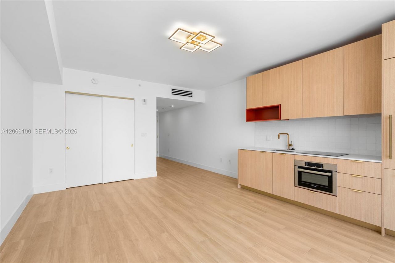 90 NE 32 St , Unit 918, Miami, FL 33127 Photo