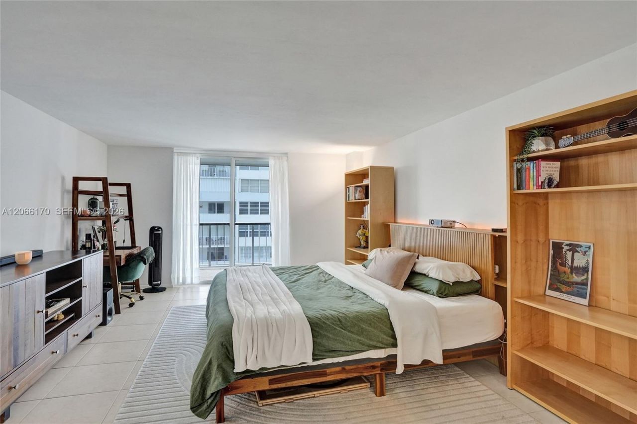 1170 N Federal Hwy, Unit 1008, Fort Lauderdale, FL 33304 Photo