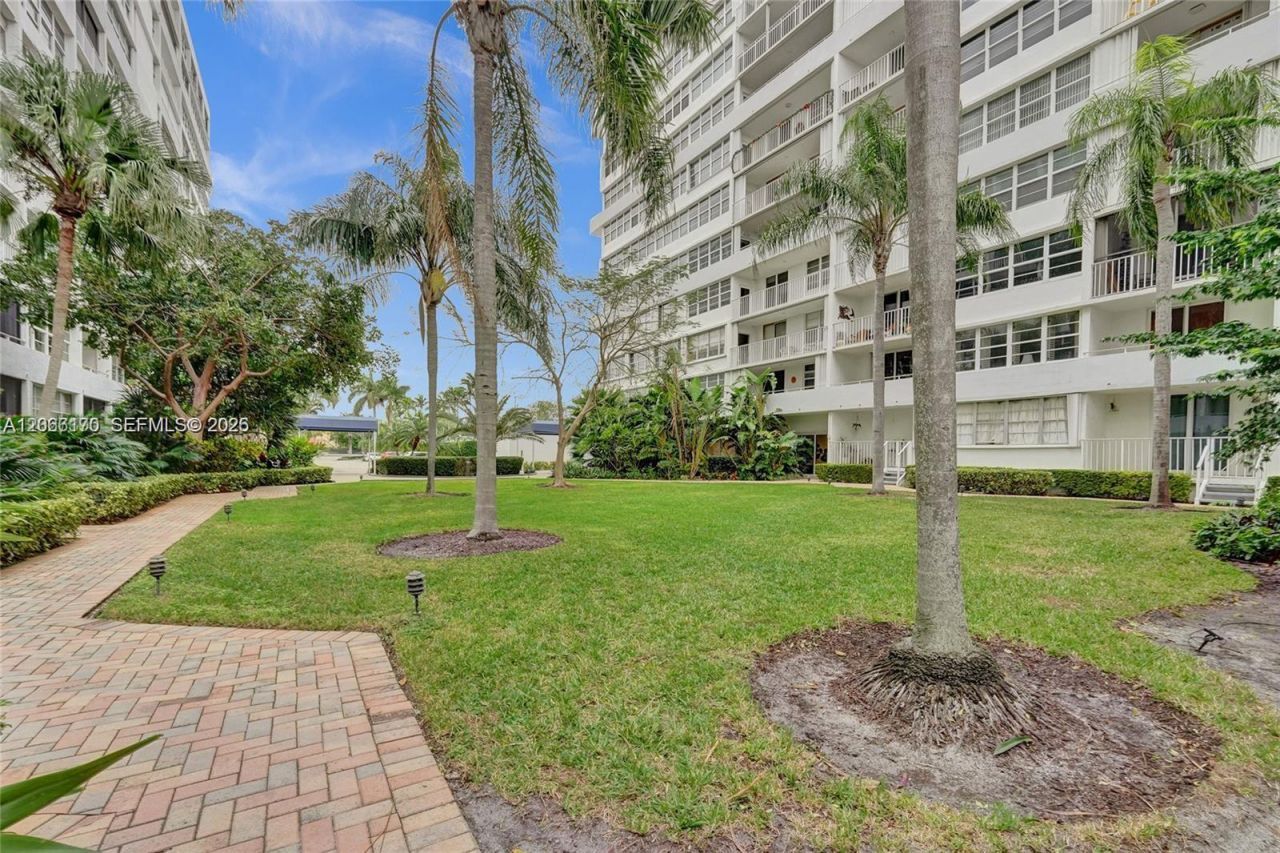 1170 N Federal Hwy, Unit 1008, Fort Lauderdale, FL 33304 Photo