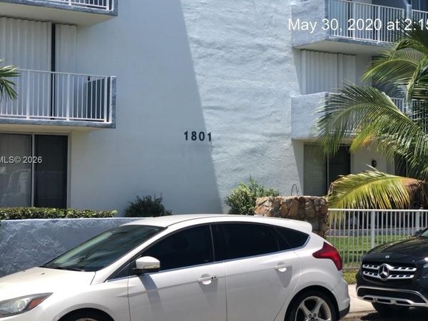 1801 S Treasure Dr , Unit 401, North Bay Village, FL 33141