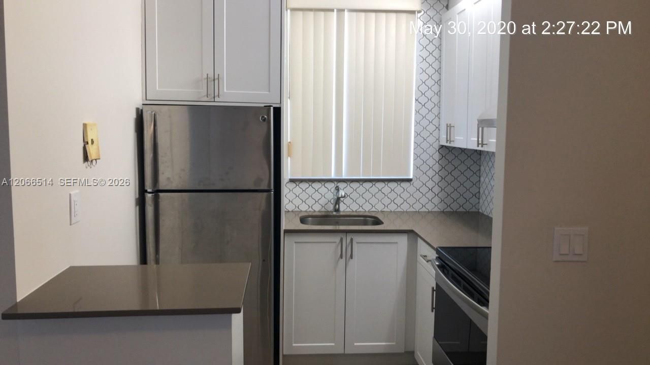 1801 S Treasure Dr , Unit 401, North Bay Village, FL 33141 Photo