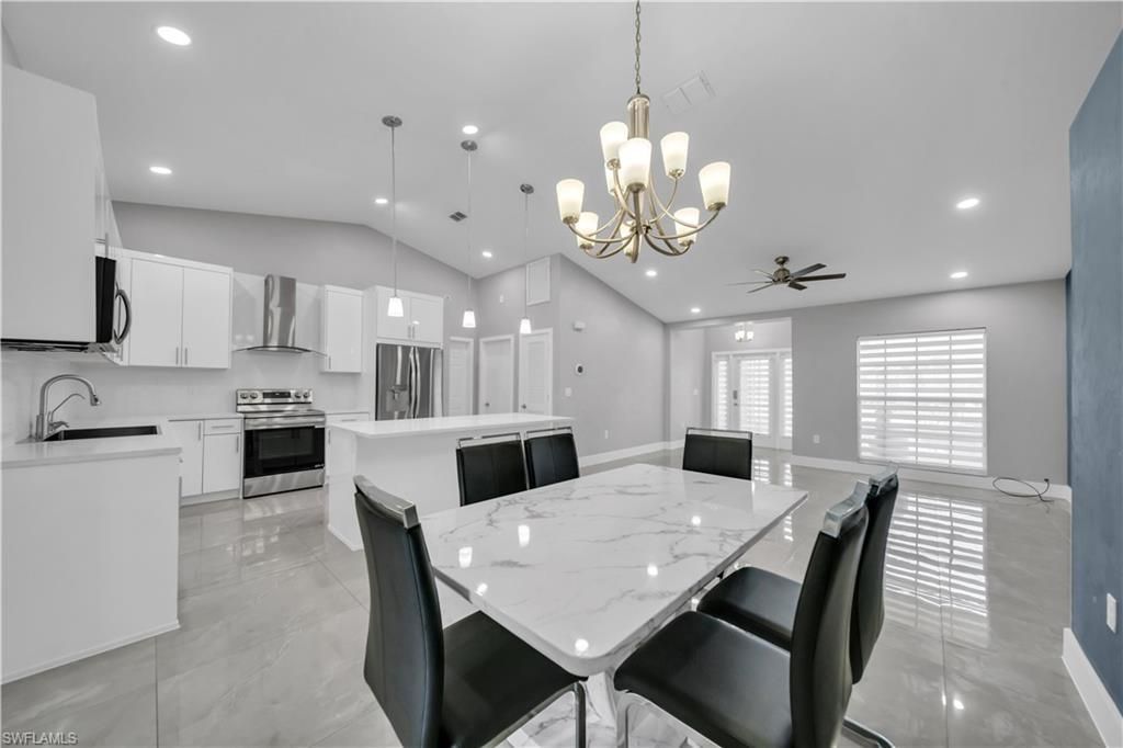 538 Whispering Wind Bend, Lehigh Acres, FL 33974 Photo