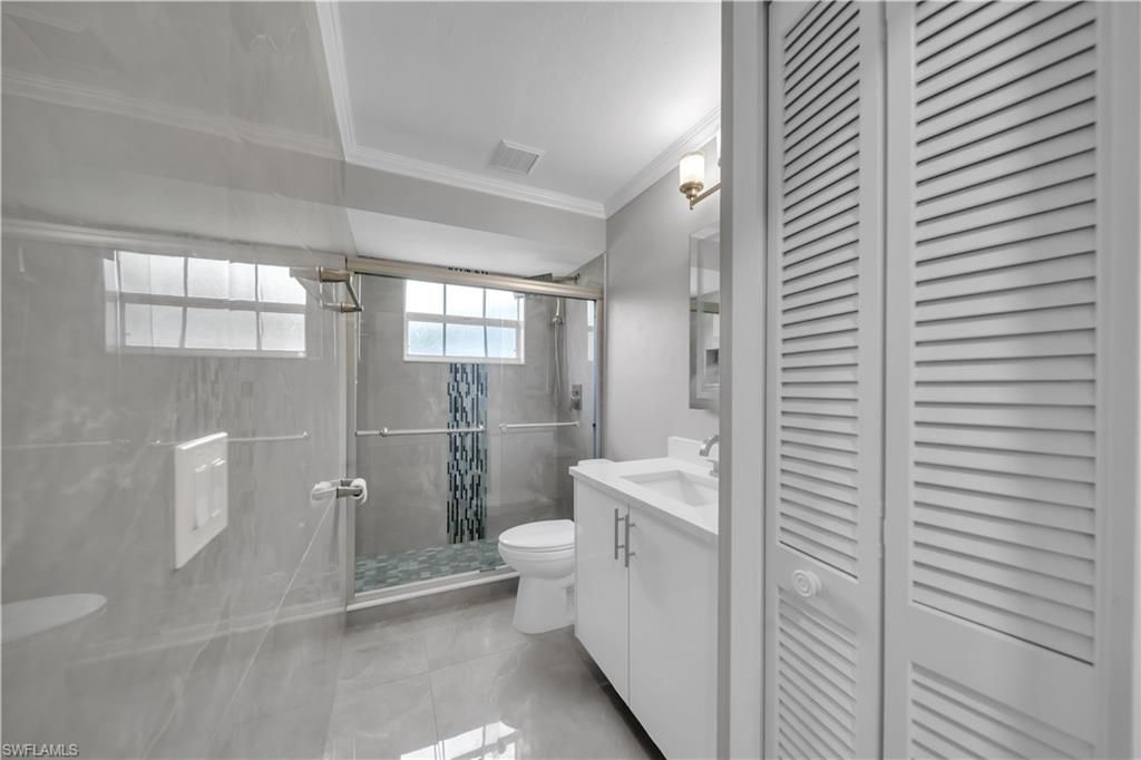 538 Whispering Wind Bend, Lehigh Acres, FL 33974 Photo