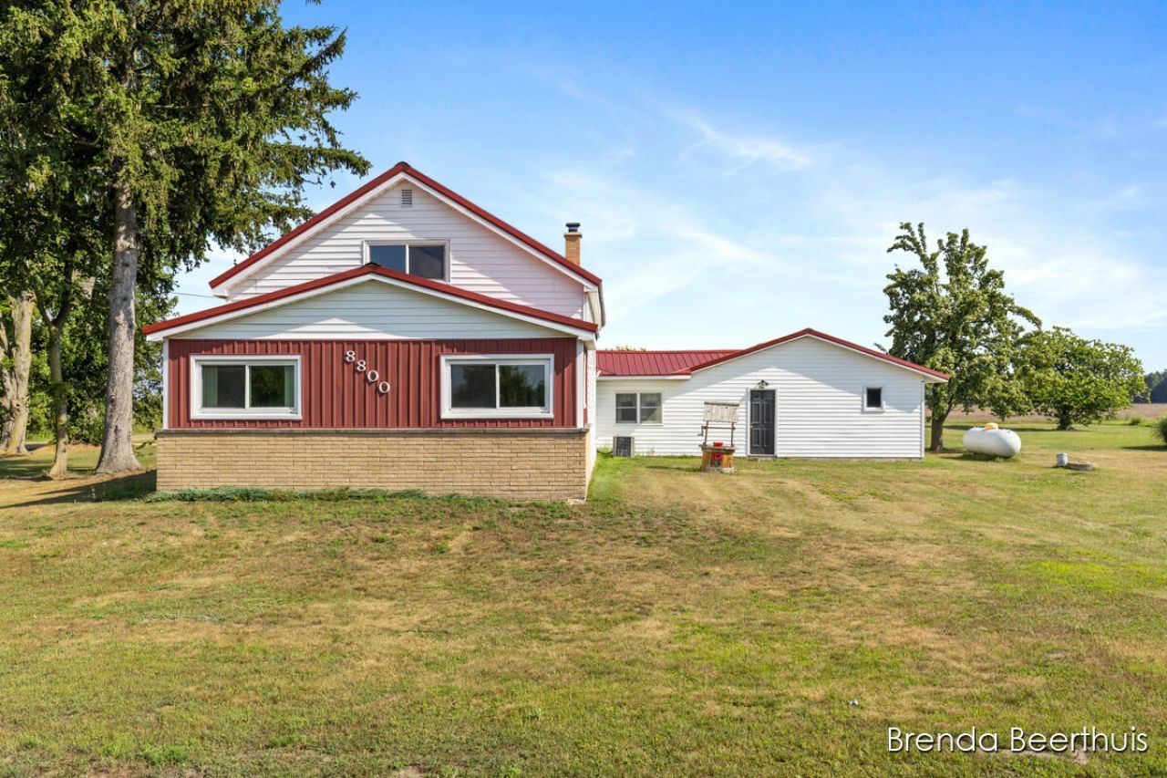 8800 Ellis Road, Ravenna, MI 49451 Main Photo