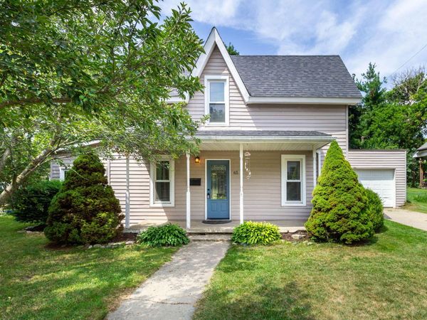 65 Pleasant Street, Oxford, MI 48371