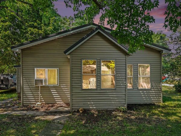 3896 Main Street, Riverside, MI 49084